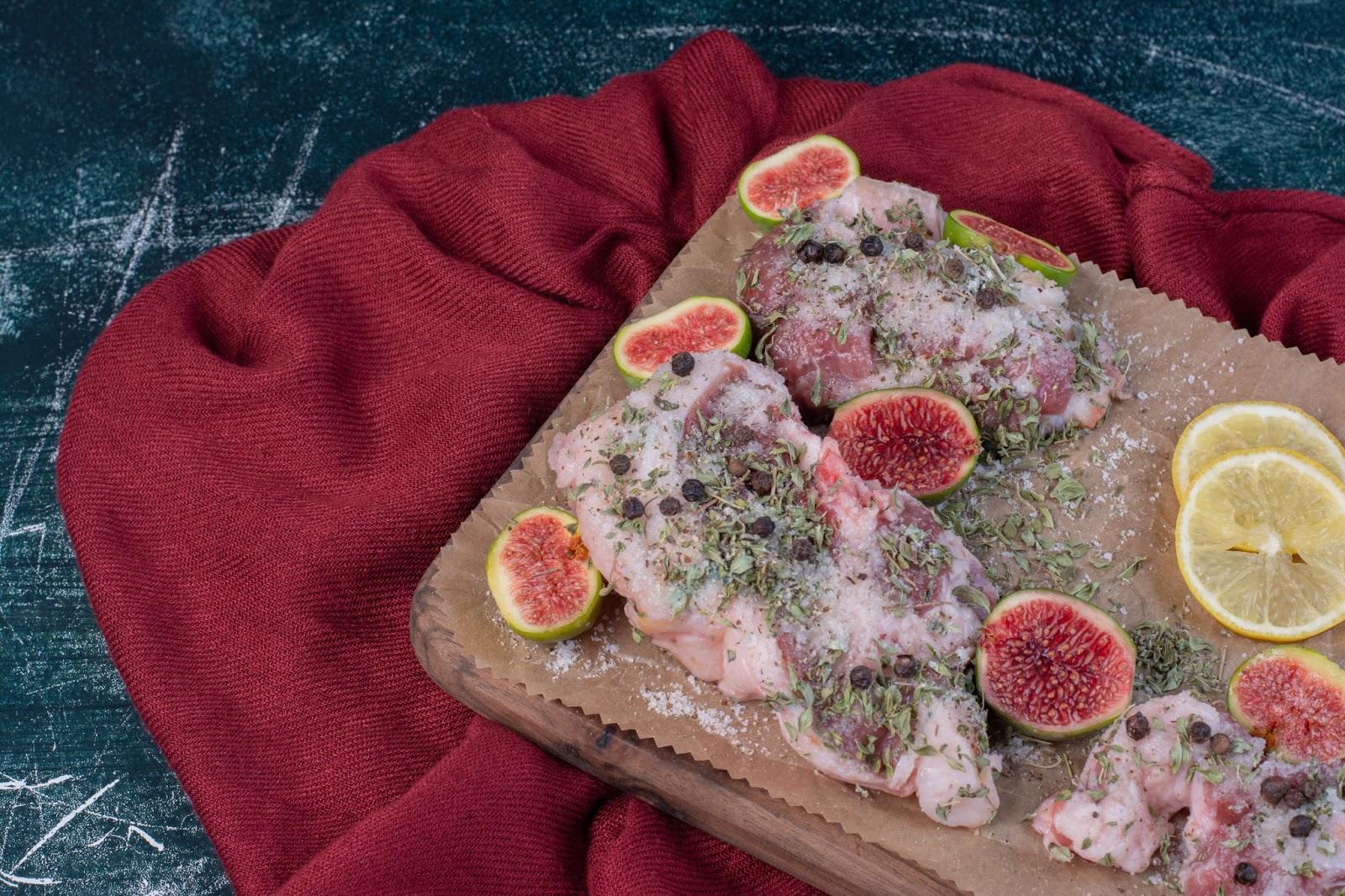 chicken cutlets with 
Lemon-Garlic Marinades